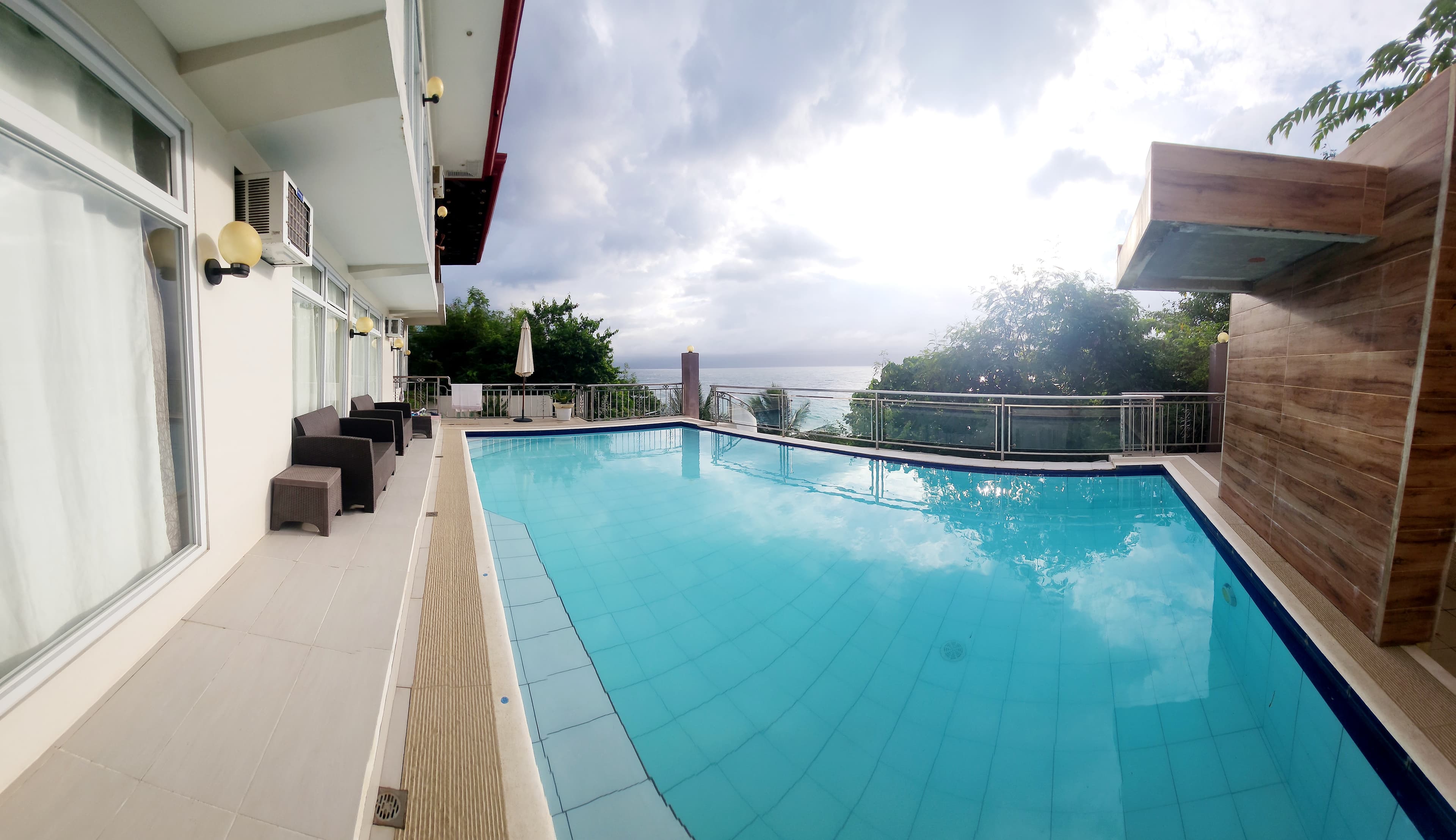 Infinity pool in daylight